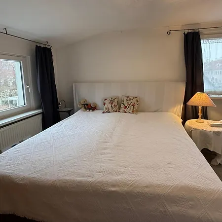 Comfort Double With Private Bathroom Hanóver